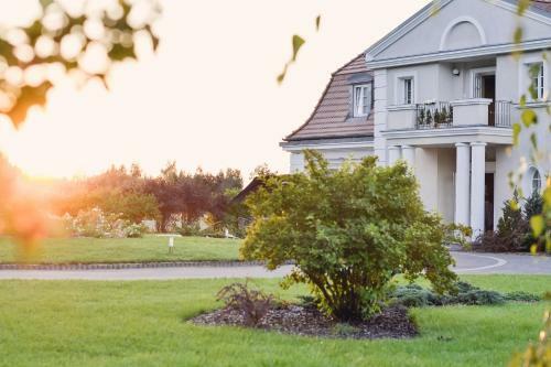Hotel Eco Niebor�w