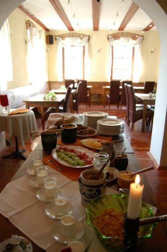 Hostal Rezydencja Terra Sudeta