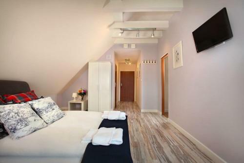 Hostal Dw�r Many
