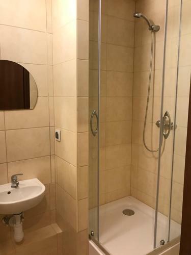Albergue Noclegi Miko?�w