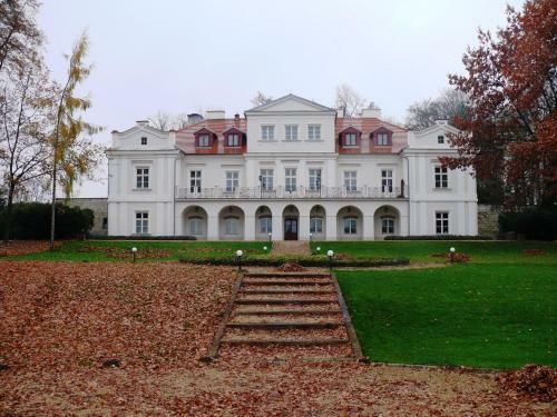 Hostal Dw�r Zbo?enna