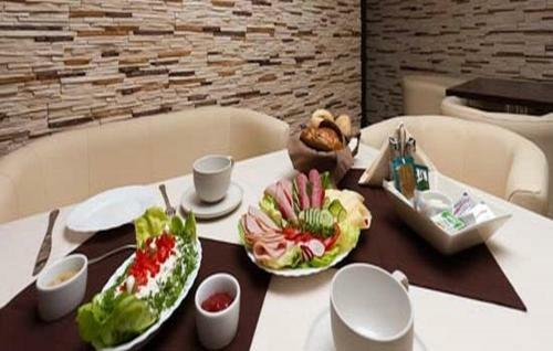Hostal O?rodek Vega