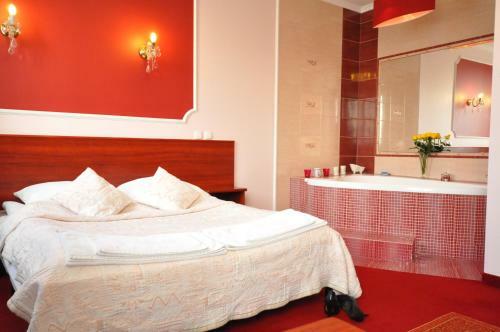 Hotel Chabrowy Dworek