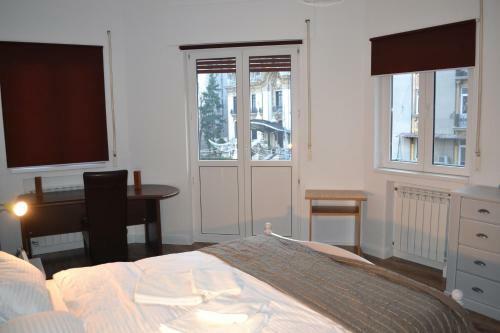 Apartamento Victoria Plaza Two Bdr Apt