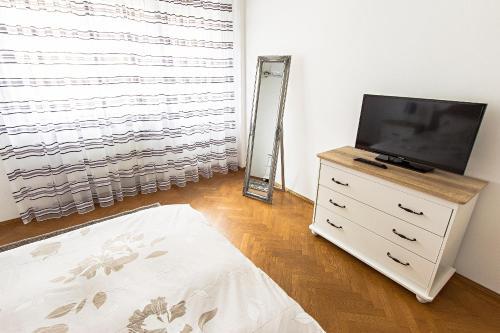 Apartamento Athenee Residence 1