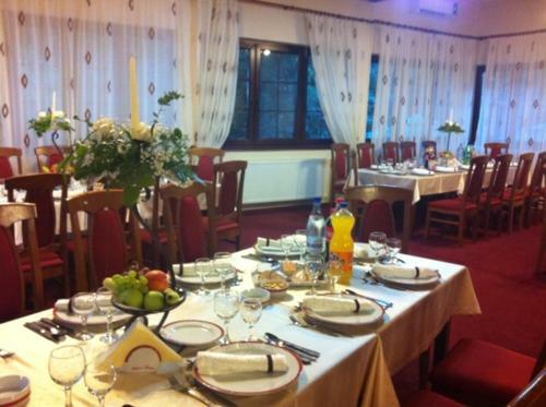 Hotel Pensiunea Turistica Cabana Bradet
