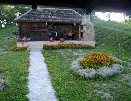 Hostal Guesthouse Rodjak Sa Sela
