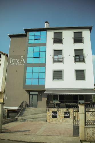 Bed & Breakfast Apartmani Lux A