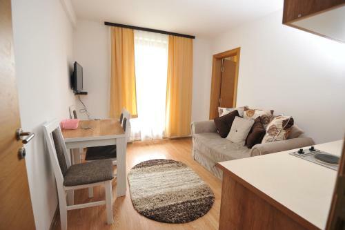 Dobricin Konak Apartments
