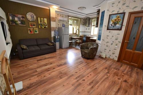 Hostal Guest House Terskaya 221