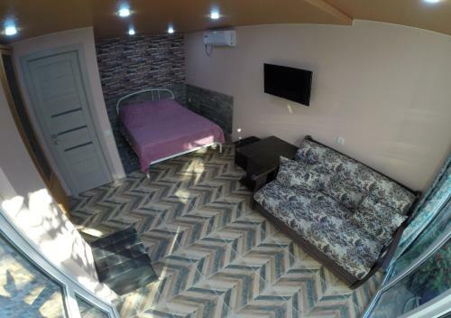 Hostal Guest House On Terskaya 108