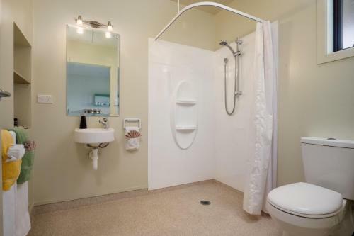 Longbourne Lodge Motel