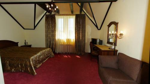 Golden Orchid Hotel