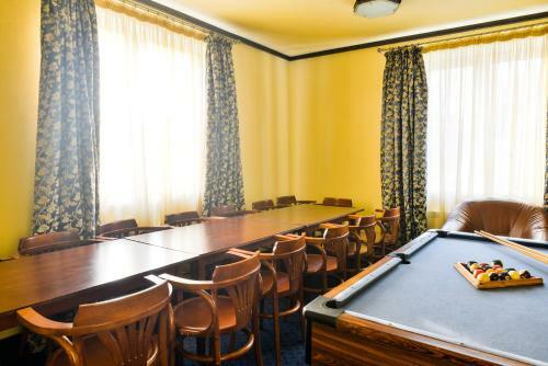 Golden Orchid Hotel