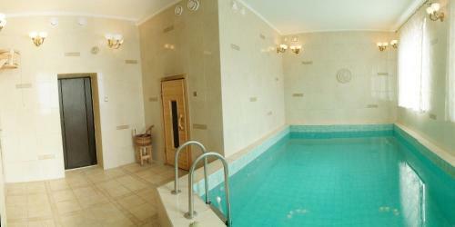Golden Orchid Hotel