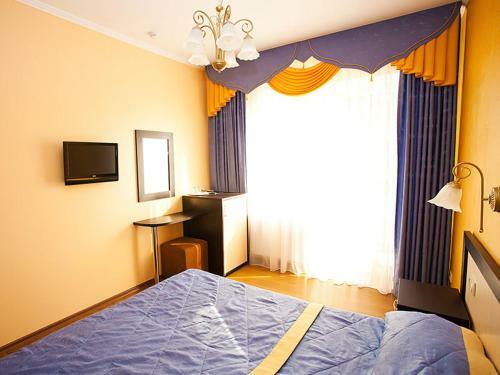 Hostal Yunona Guest House