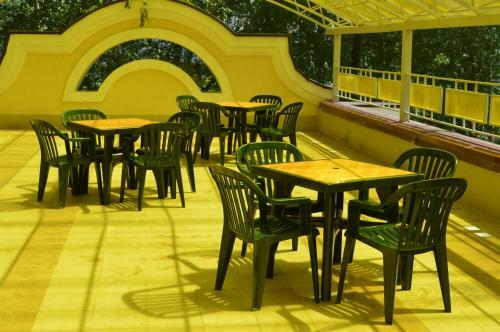 Hotel Golden Autumn