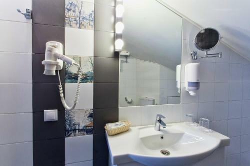 Hotel Megapolis