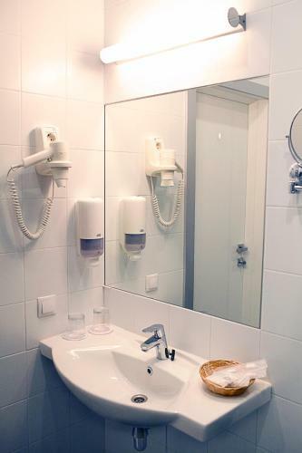 Hotel Megapolis