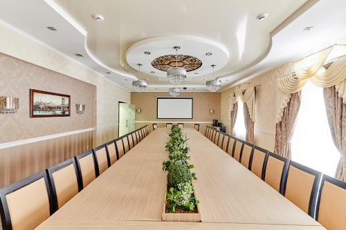 Art Hall Hotel