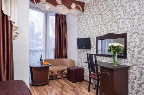 Victoria Hotel