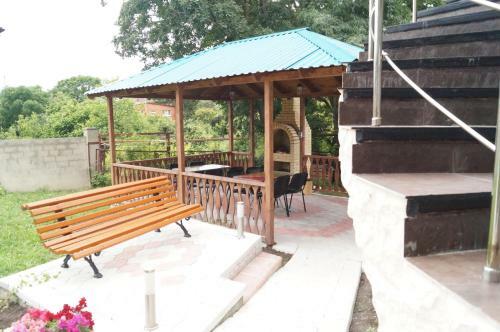 Hostal At Sanatornaya Guest House