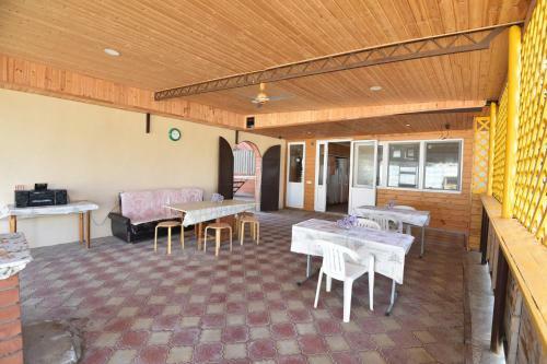 Hostal Guest House On Tamanskaya