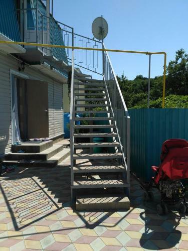 Hostal Veselaya Akula Guest House