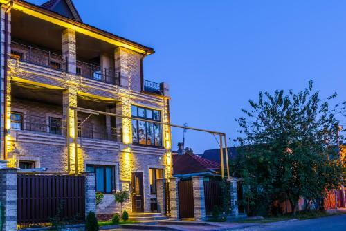 Hostal Guest House On Lermontova 48