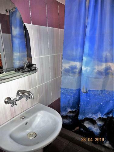 Hostal Guest House Azovsafari