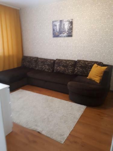 Apartment On Bolotnikova 13a