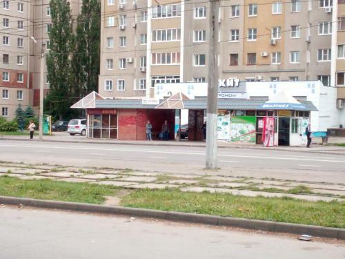Apartment On Katukova 18