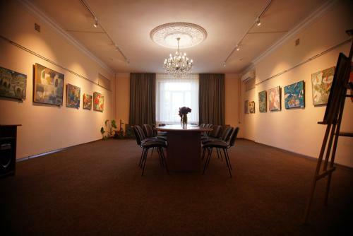 Grand Kavkaz Hotel