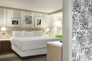 Radisson Plaza Hotel Minneapolis