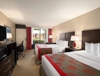Hotel Ramada Inn Of Naples