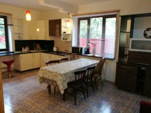 Cottage V Zelenoy Roshche