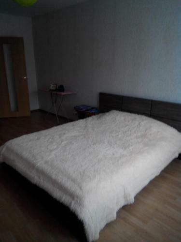 Apartment On Rostovskaya