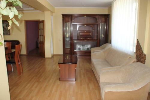 Hotel ????????? "????"