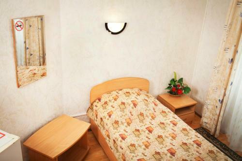 Hotel Equator Lite