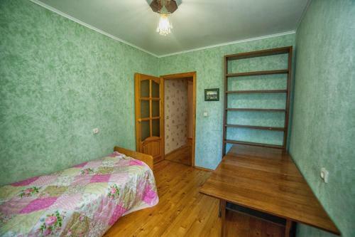 Apartamento 3-bedroom Studio On Nikolaeva 36a