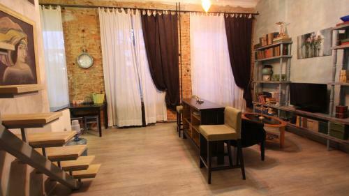 Apartment On Bolshaya Sovetskaya 22
