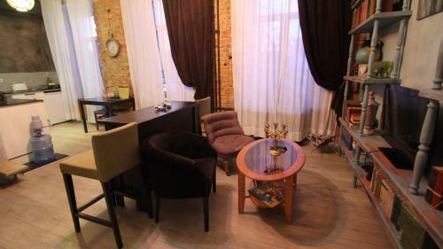 Apartment On Bolshaya Sovetskaya 22