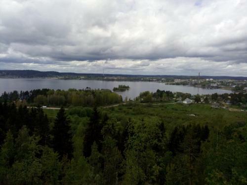 Hostal Holiday Home Tihotut