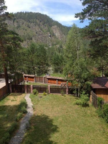 Hostal Guest House Kedrovoe Podvorie