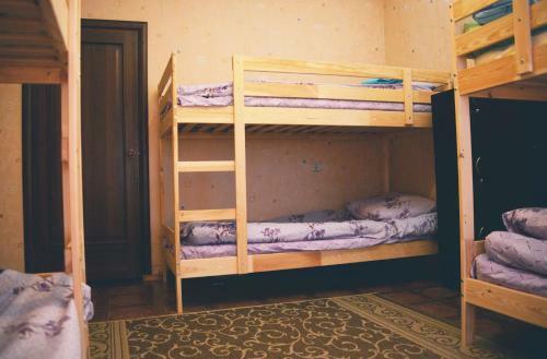 Albergue Light Room