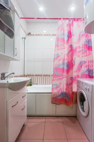 Apartment On Perevertkina 1/7