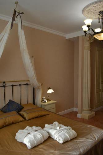 Old Times Hotel