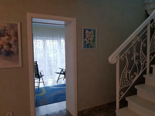 Deluxe Apartments Na Pugacheva 20a