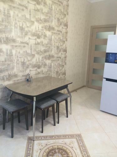 Sea View Apartment On Primorskaya