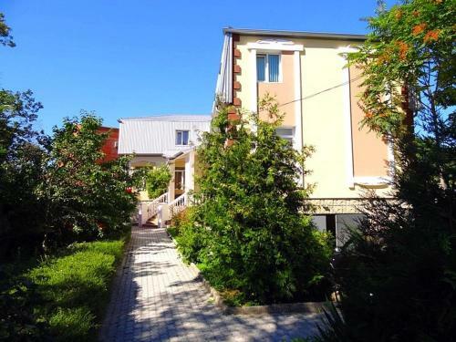 Hostal Guest House Na Sanatornoy 2a